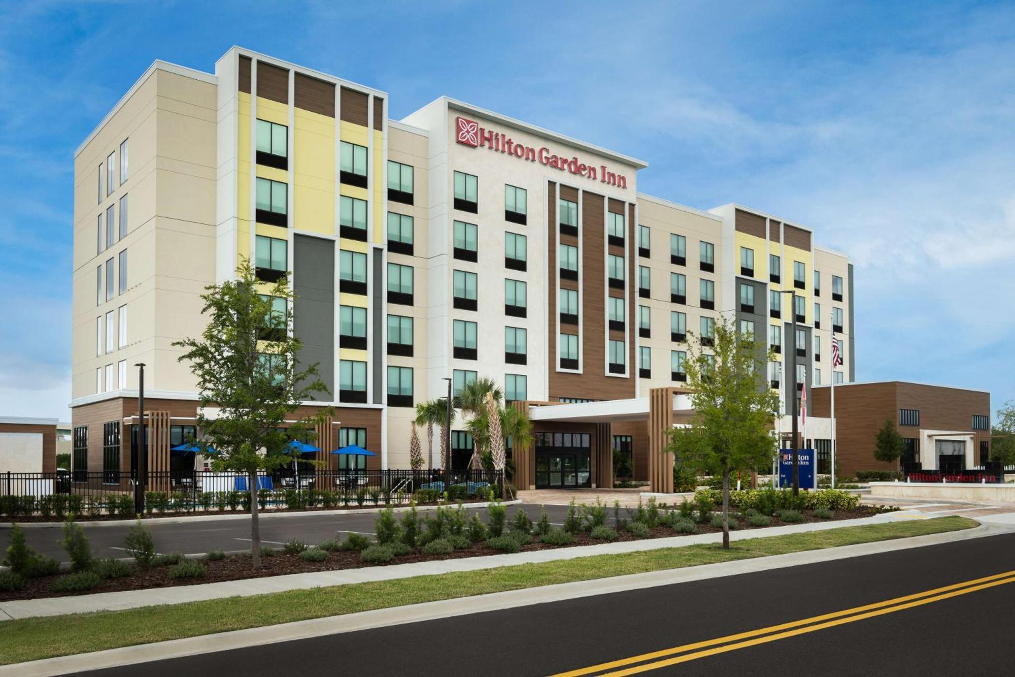 Hilton Garden Inn Orlando I-4 Millenia Blvd Mall Eksteriør billede